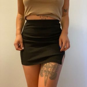 super sexy slit black pencil skirt